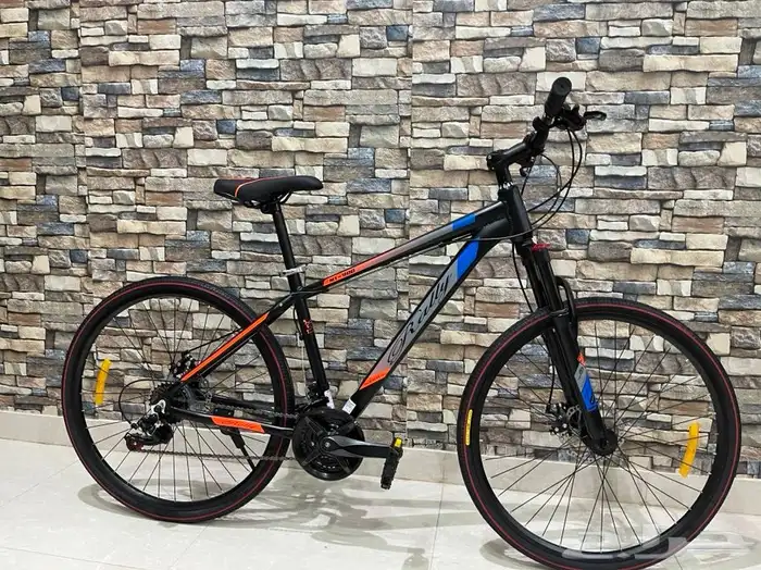 دراجة هوائية هجين بمواصفات عالية 0