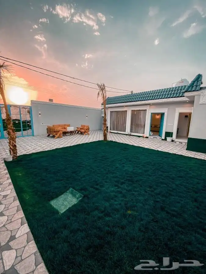 شاليهات SANTORINI (( ديراب )) 1