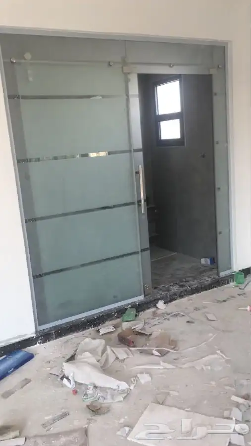 زجاج سكريت قواطع مكتبية وشاورات حمامات 13