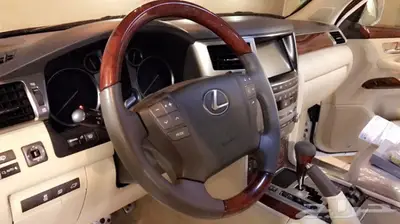 جيب لكزس مخزن.2014 عداد 62 11
