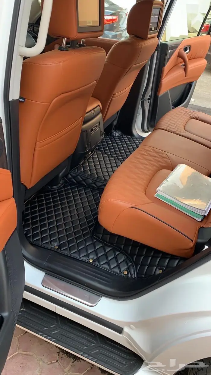 أرضيات مرسيدس فاخرة جلد VIP ولجميع السيارات 21