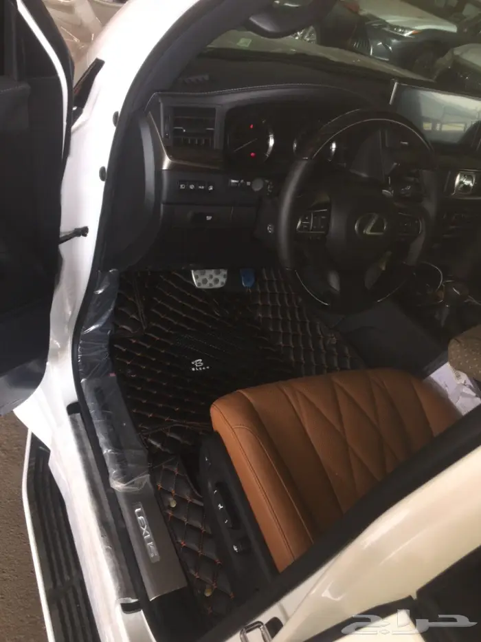 ارضيات جلد فاخره للسيارات 17