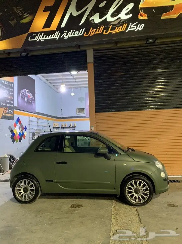 تجليد سقف ونياكل الفيات 500 بالاسود اللماع 3