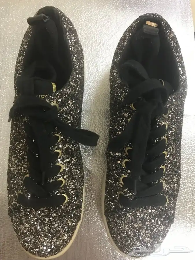 حذاء نسائي ماركه جس Guess اصلي 3