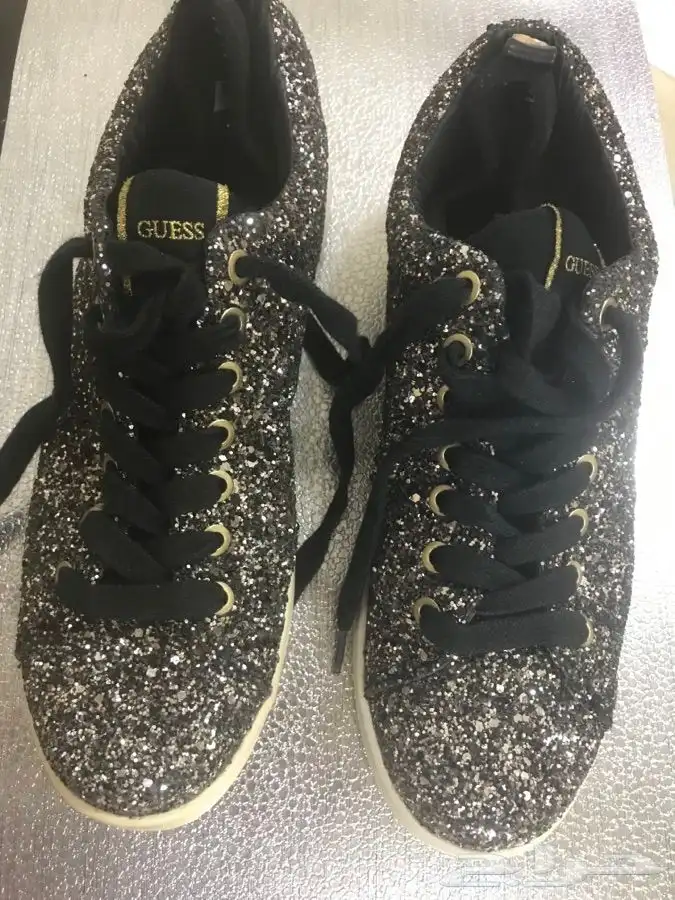 حذاء نسائي ماركه جس Guess اصلي 9