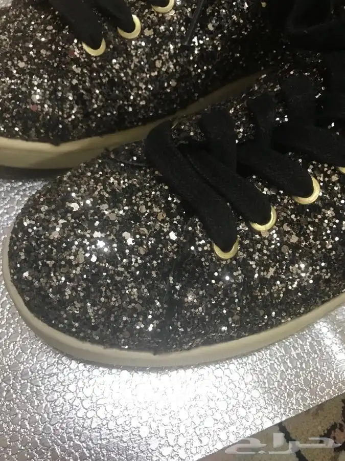 حذاء نسائي ماركه جس Guess اصلي 2