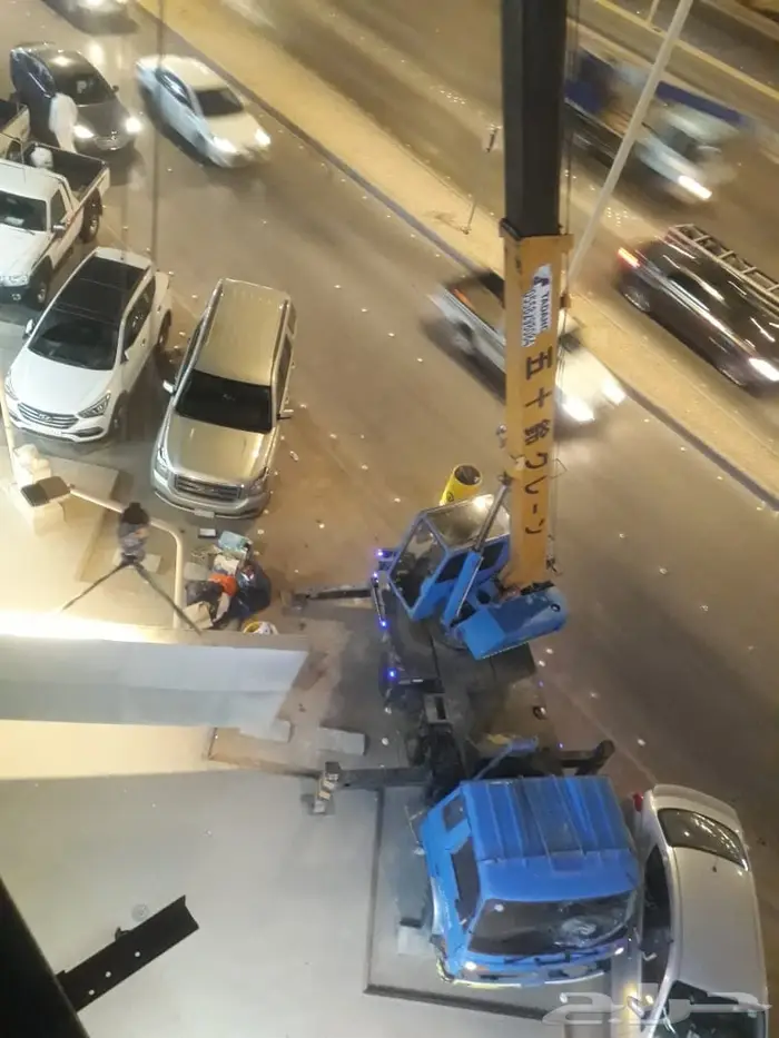 فك لوحات محلات اعلانية فك حروف بارزة 056.2836255 2