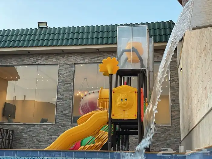 ( ( استراحة وشاليهات جديدة في أبحر والعاب مائية) ) 0