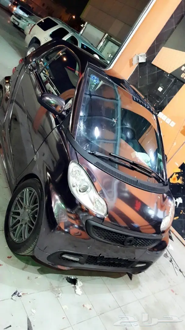 للبيع استيكر تجليد للسيارات موكا كروم 2