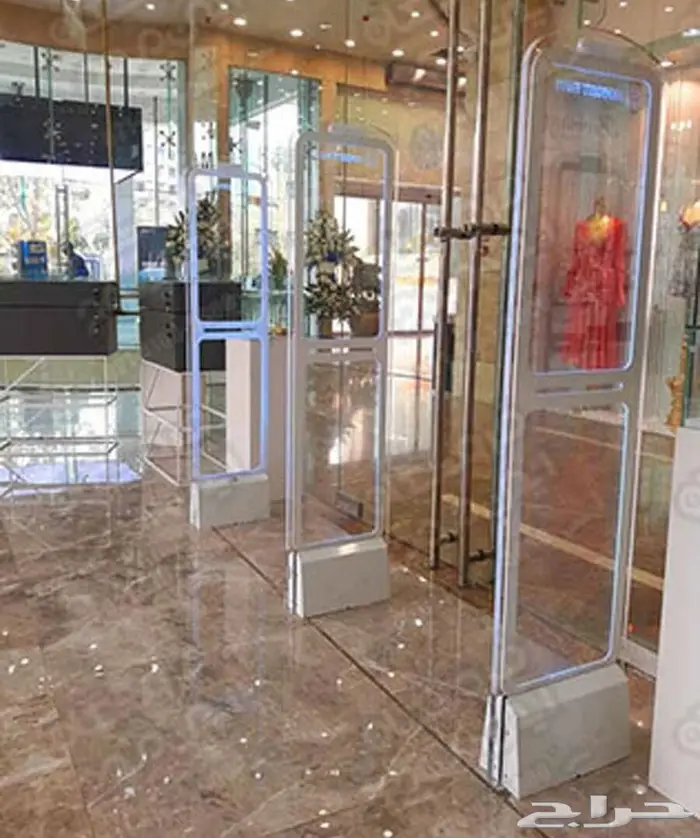 بوابات لمنع السرقة للمحلات التجارية  5