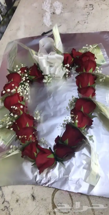 فل عقود للعرسان وورود طبيعيه وشتلات للتواصل اتصال أوواتساب 12