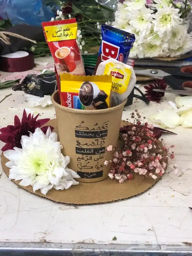 فل عقود للعرسان وورود طبيعيه وشتلات للتواصل اتصال أوواتساب 22