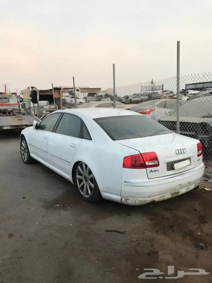 قطع غيار تشليح اودي اي 8 V6 موديل 2004 - 2010 5