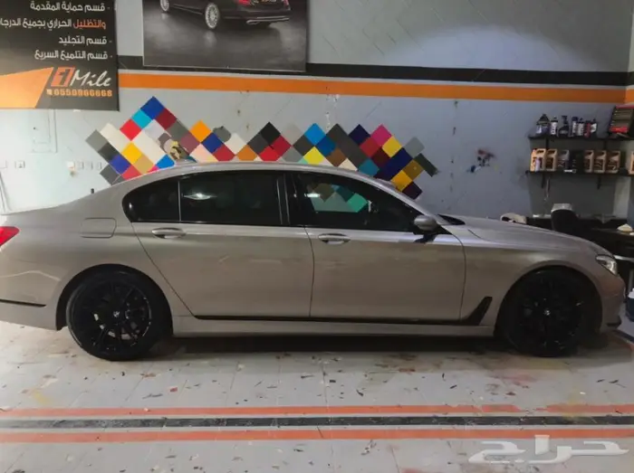 تجليدازياق وشبك الBMW الفئة 7 (بلاك اديشن) 5