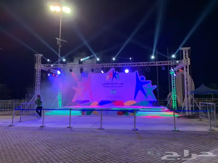 تأجير سماعات صوتيات إضاءات استيج تراس حفلات تنسيق 9