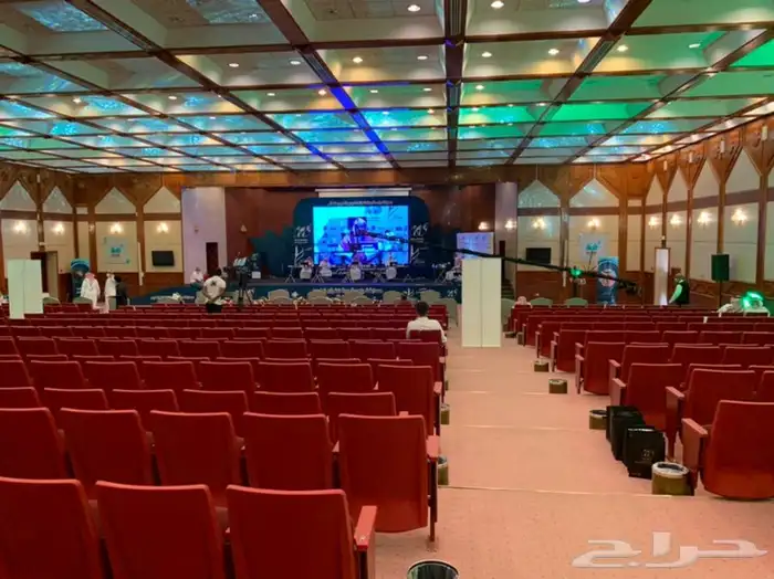 تأجير سماعات صوتيات إضاءات استيج تراس حفلات تنسيق 1