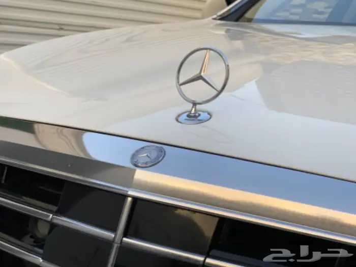 مرسيدس مخزن يخت 33