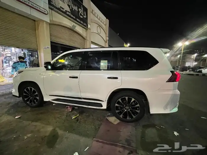 ترهيم جيب لكزس 2021 5