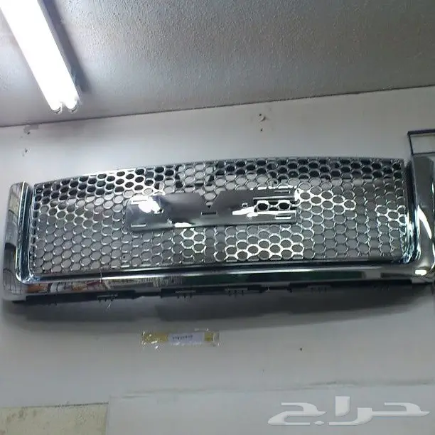 للبيع بجده قطع غيارسلفرادو سيرا 2007الي 2018  50