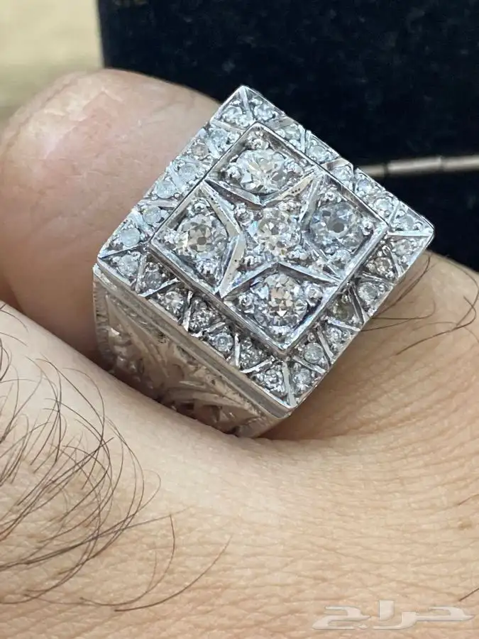 خاتم الماس ابيض طبيعي لأصحاب الذوق الرفيع فقط يستحق الاقتنا 8