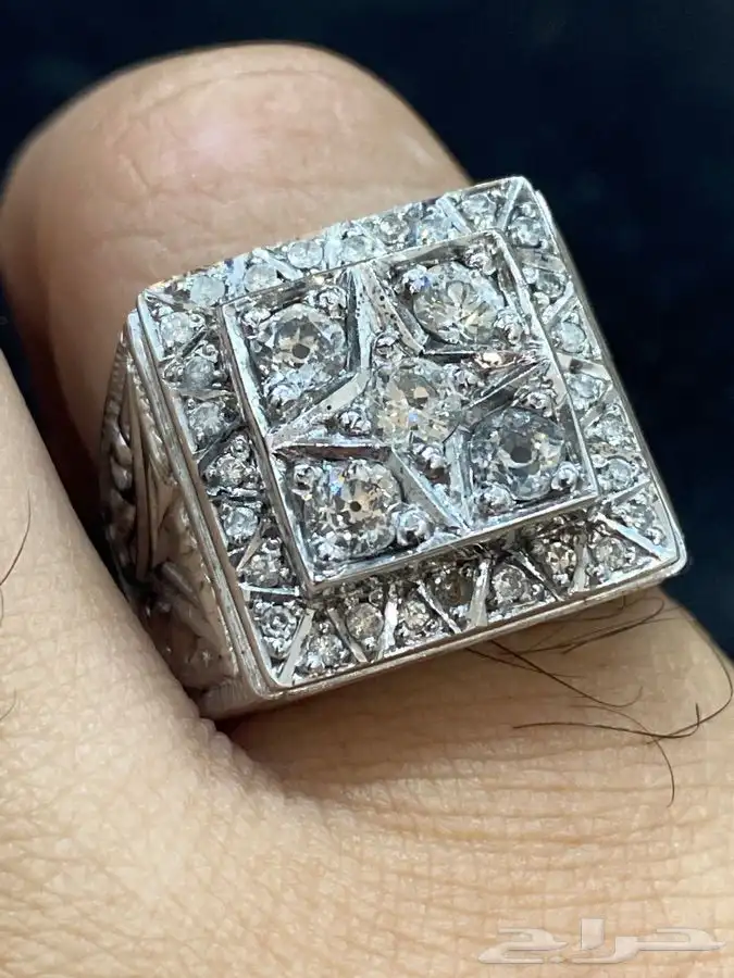 خاتم الماس ابيض طبيعي لأصحاب الذوق الرفيع فقط يستحق الاقتنا 7