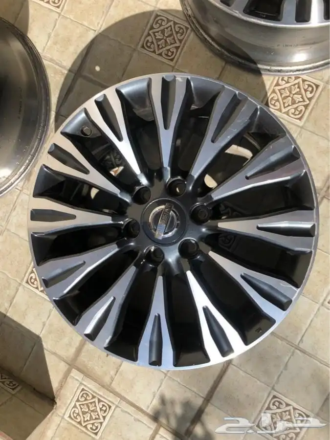 جنوط نيسان باترول بلاتينيوم موديل( 2020)(2019) 2