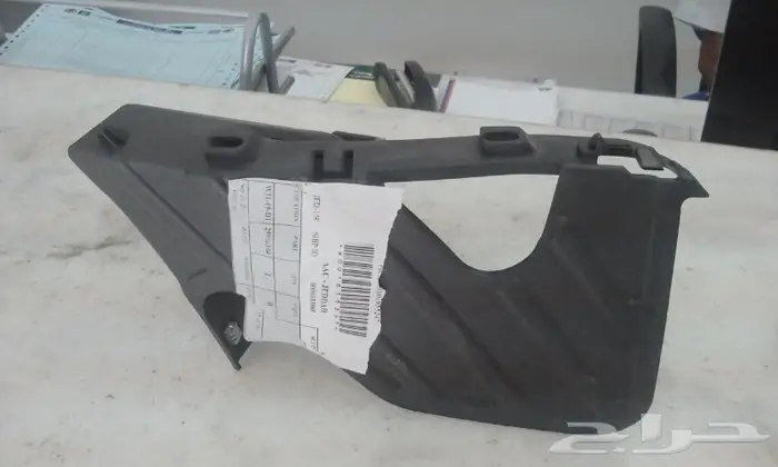 للبيع بجده قطع غيارسلفرادو سيرا 2007الي 2018  35