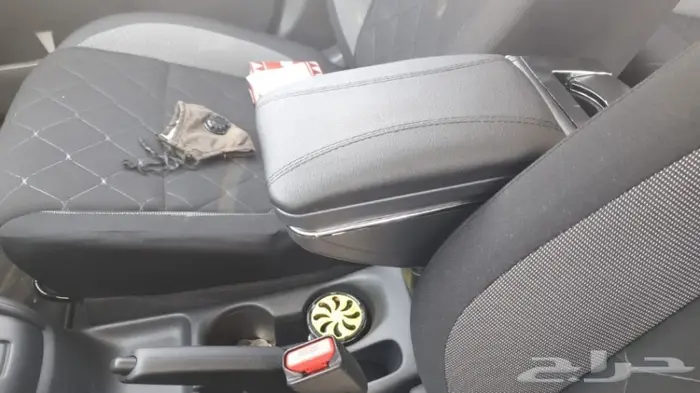 مسند (مركى) مصمم خصيصا للنيسان كيكس 10