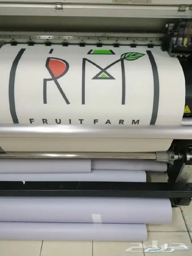 ستائر رول عازل للشمس والحراره عالية الجودة 0