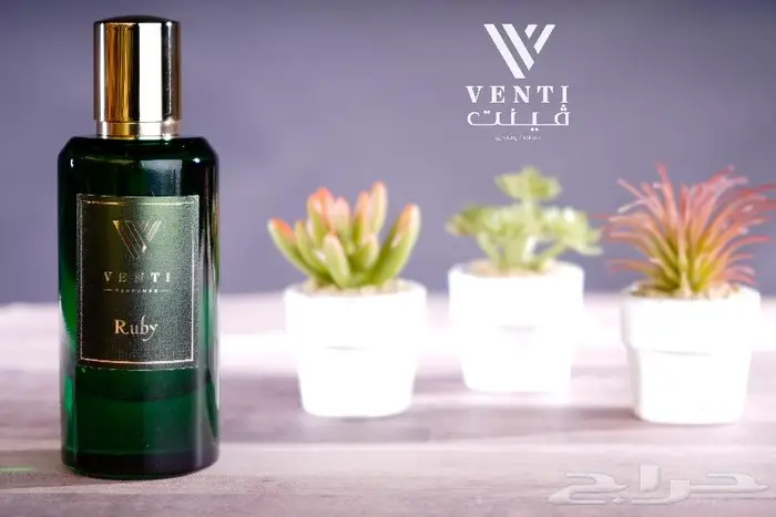 تصوير فوتوغرافي للمنتجات والعطر dm 2