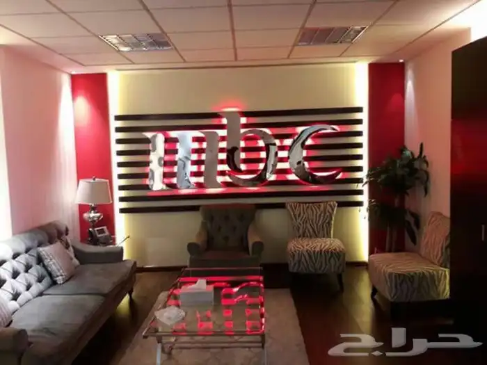 مطابع طباعة كروت ستيكرات فواتير عقود لوحات محلات بنر منيو 0