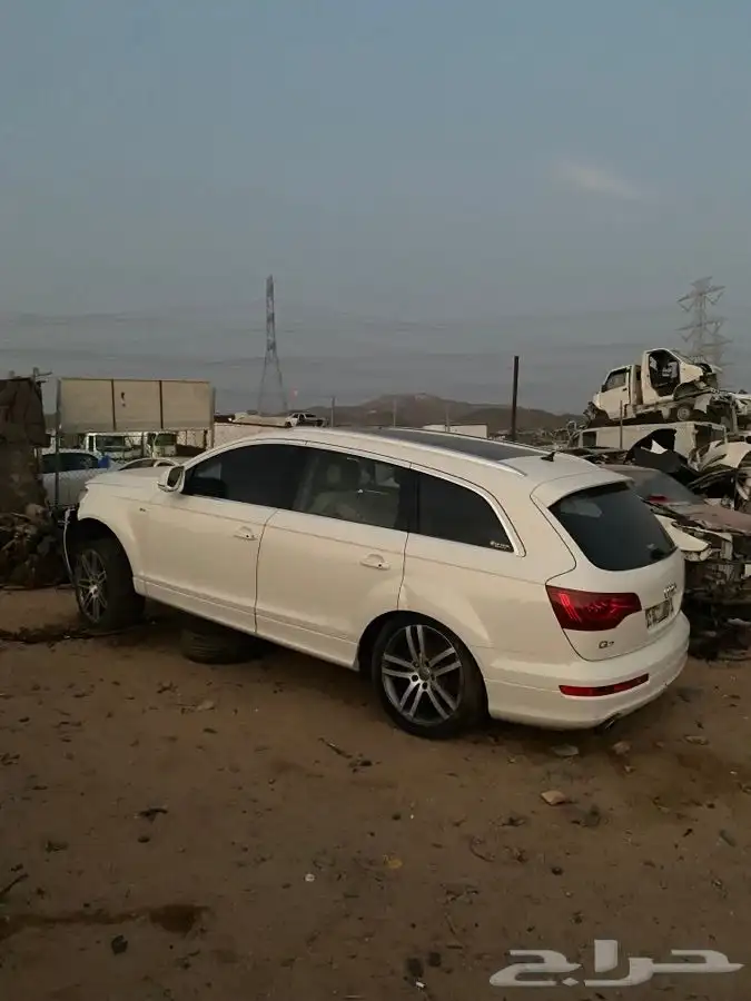 قطع غيار تشليح اودي كيو 7 موديل 2007 - 2010 5