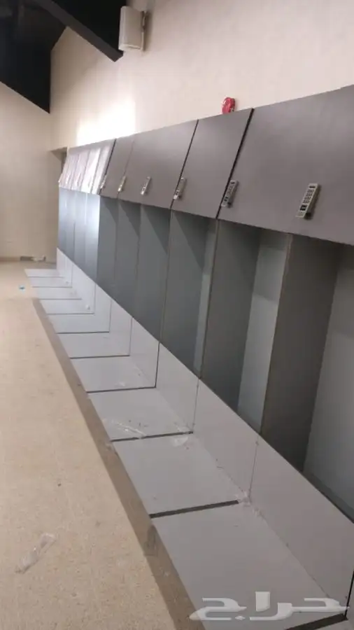 الفينوليك قواطع وخزائن النوادي 12