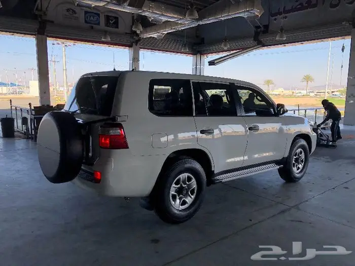 لاندكروزر جي (( تم البيع )) 2