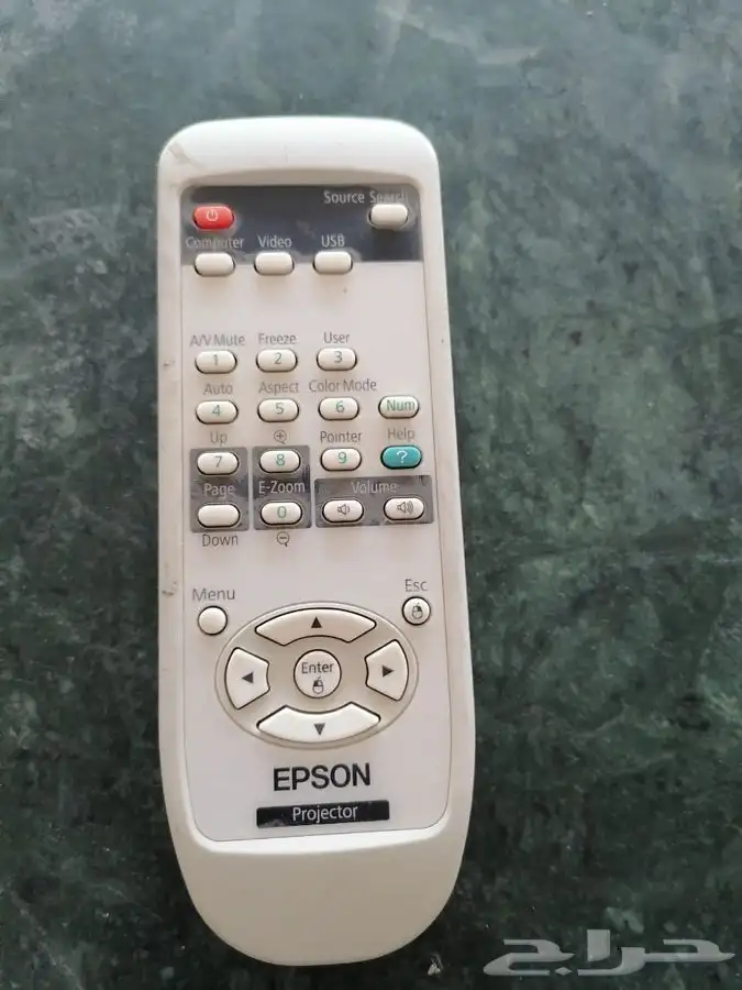 للبيع بروجكتر ماركة ابسون مستعمل شبه جديد الرياض 9