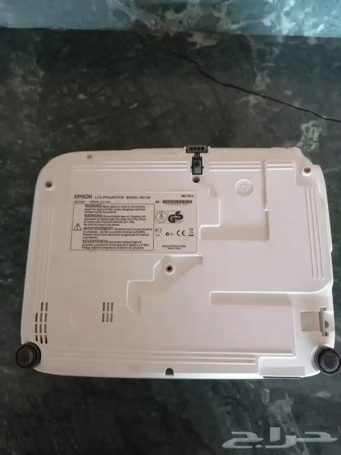 للبيع بروجكتر ماركة ابسون مستعمل شبه جديد الرياض 3