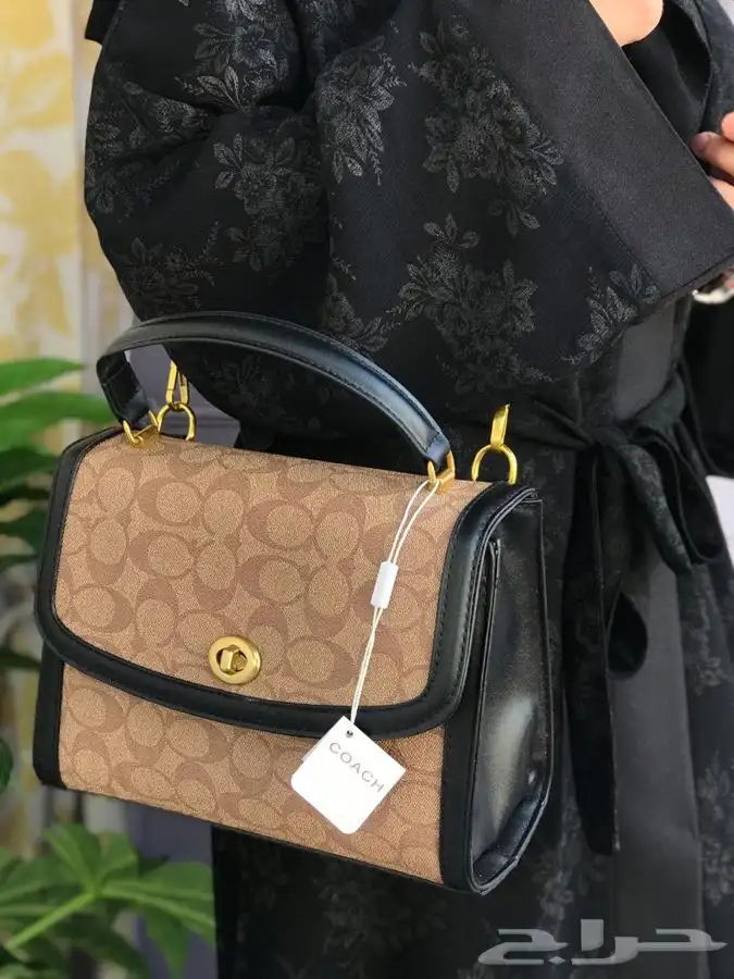 شنط ماركات عالمية_ساعات_نظارات ماركات افندي_دكني 18