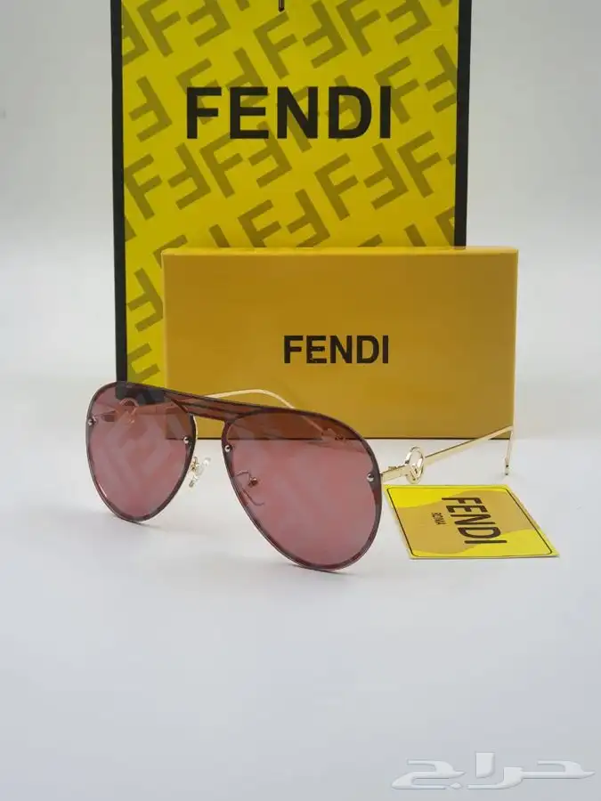 شنط ماركات عالمية_ساعات_نظارات ماركات افندي_دكني 9