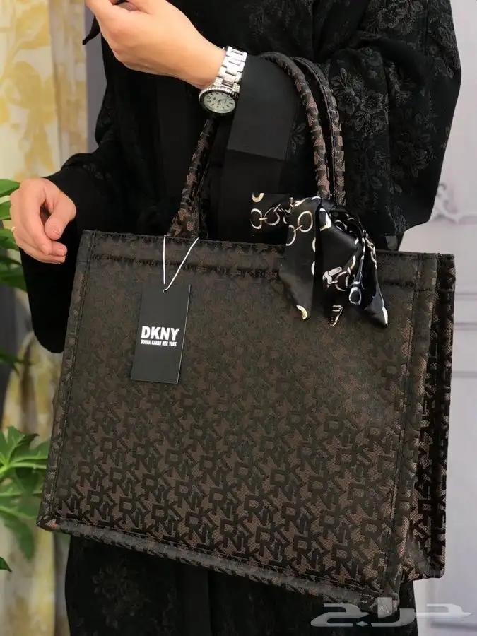 شنط ماركات عالمية_ساعات_نظارات ماركات افندي_دكني 58