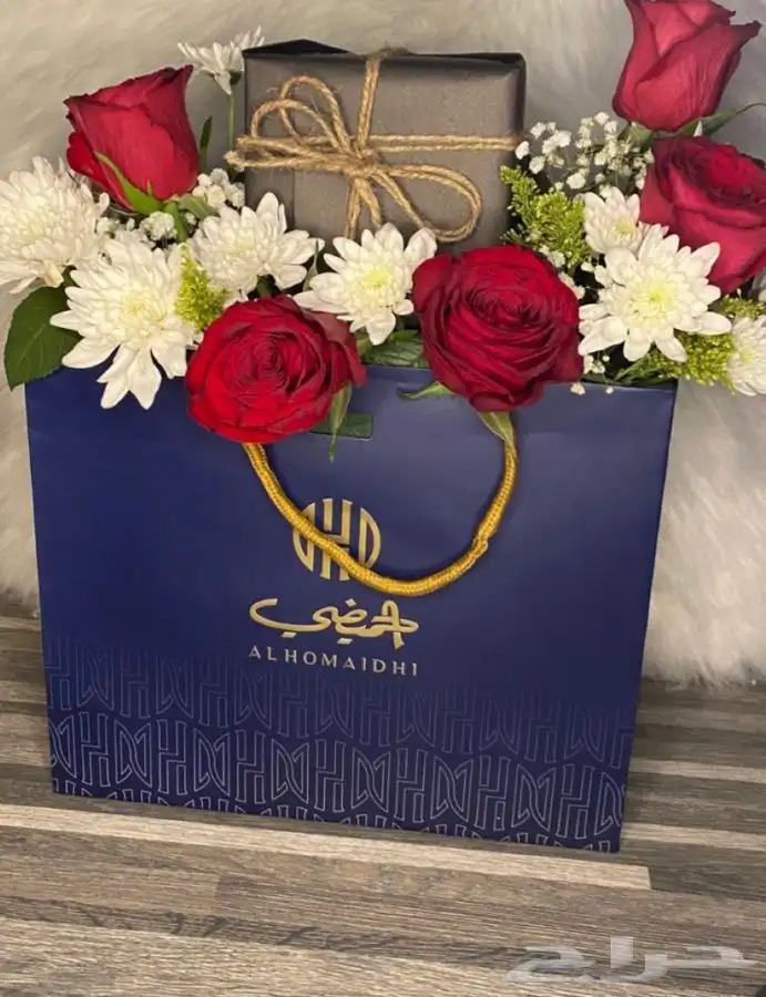 شنط ماركات عالمية_ساعات_نظارات ماركات افندي_دكني 51