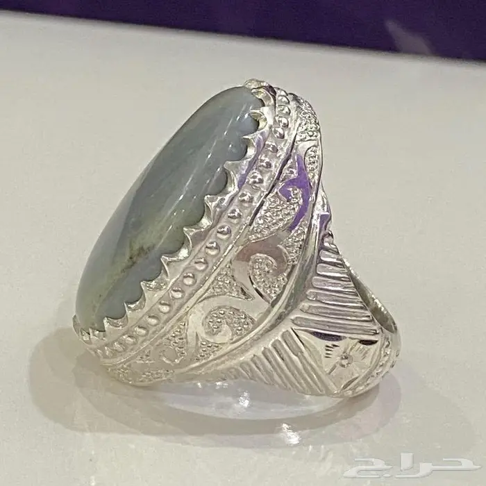 خاتم ملكي راقي جزع تفاحي طبيعي 1