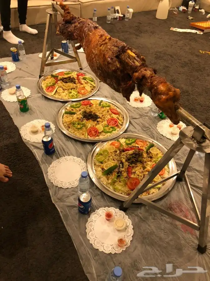 شوي الخروف علي الجمر بموقعك علي السيخ 6