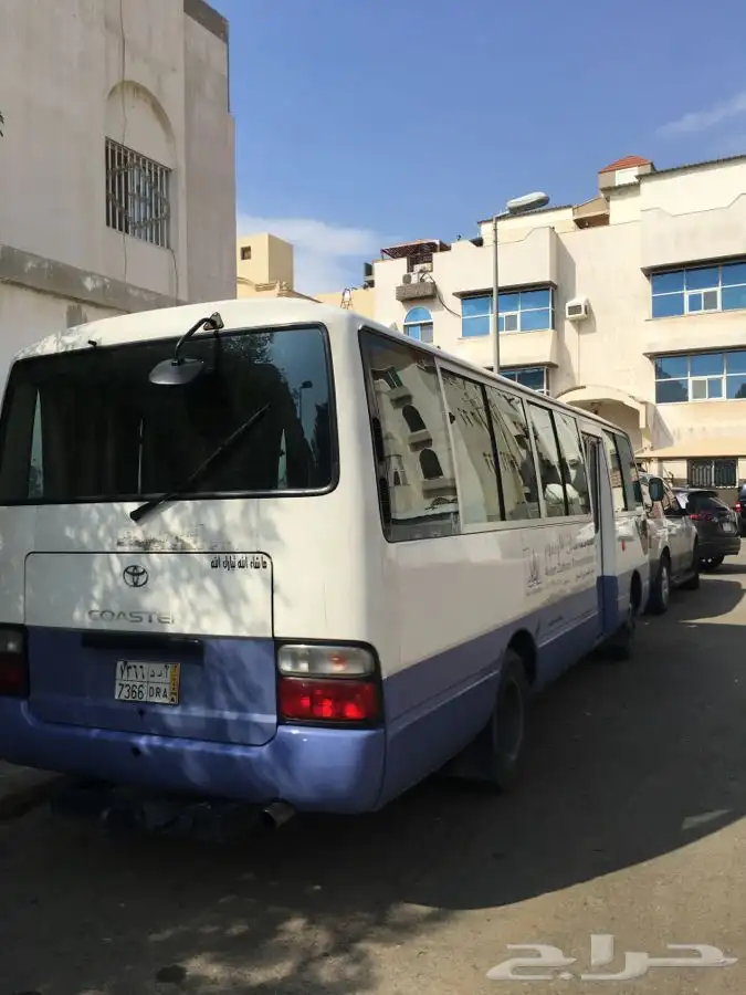 ايجار باص تويوتا كوستر 30 راكب و هايس 13 راكب 16
