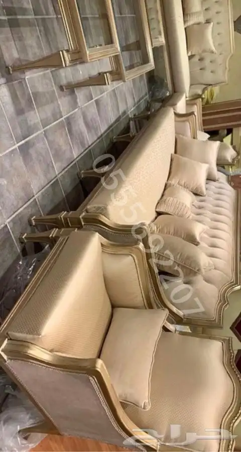 كراسي ملكي تصميم_اثاث_ملكي_منزلي_مودرن_كافيهات_مطاعم_مجالس 31