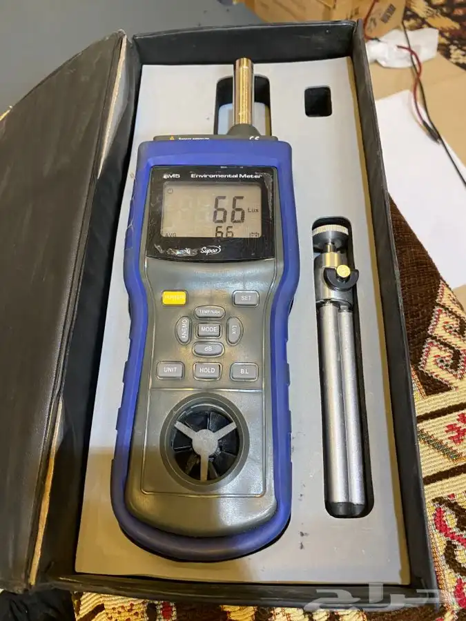 فاحص اجهزة FLUKE وفايبر والسرعة Multimeter والعزل tester 18