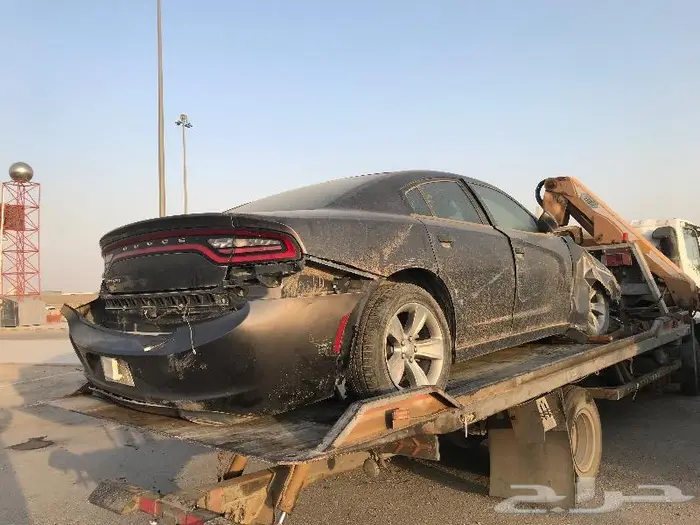 سطحه هدروليك مع ونش لبن الاحمديه 3