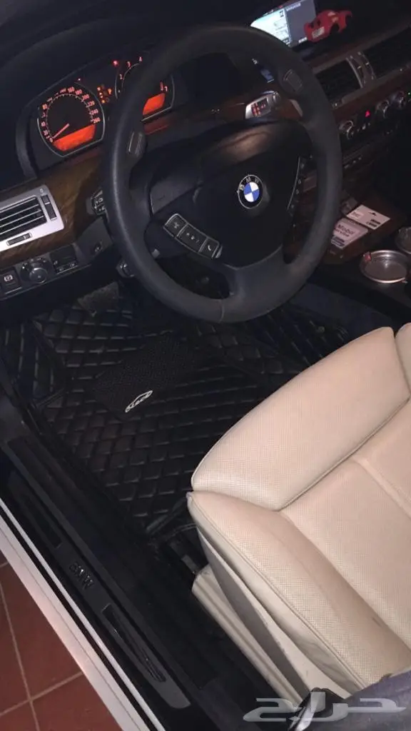 ارضيات جلد فاخره للسيارات 8