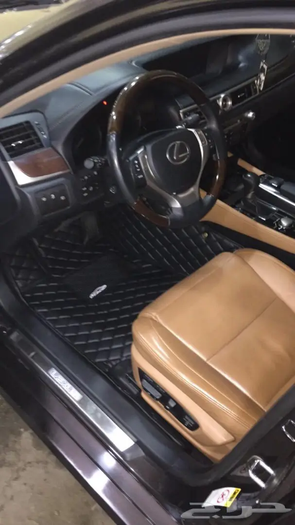 ارضيات جلد فاخره للسيارات 10