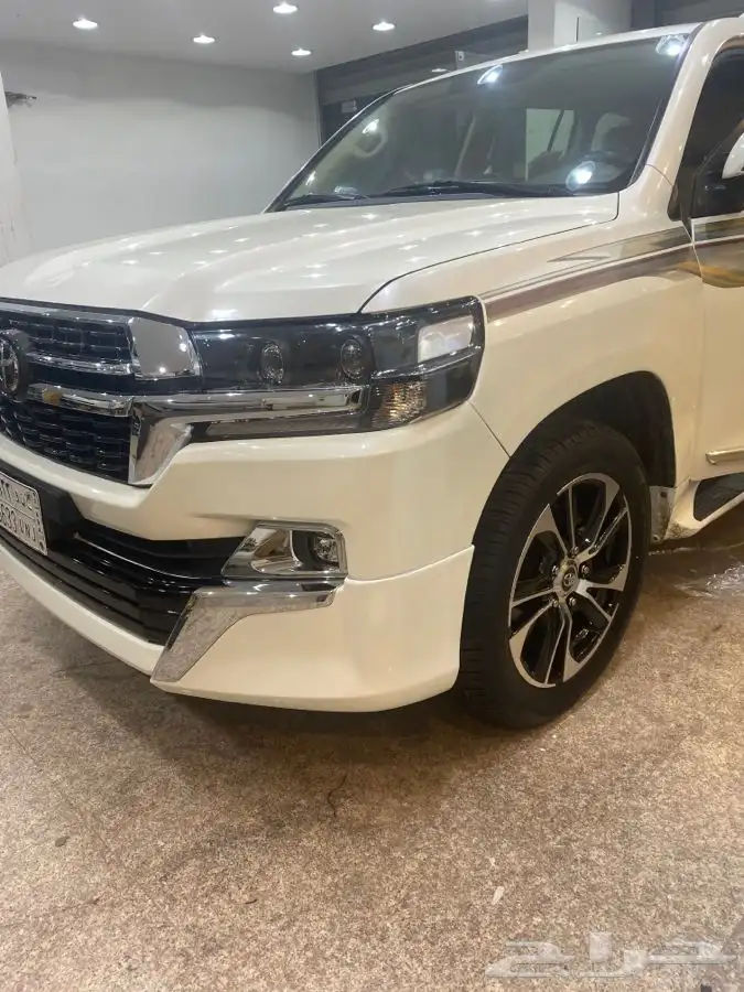 ترهيم لاندكروزر 2021جراندتورنق 2020شمعات مكحل 24