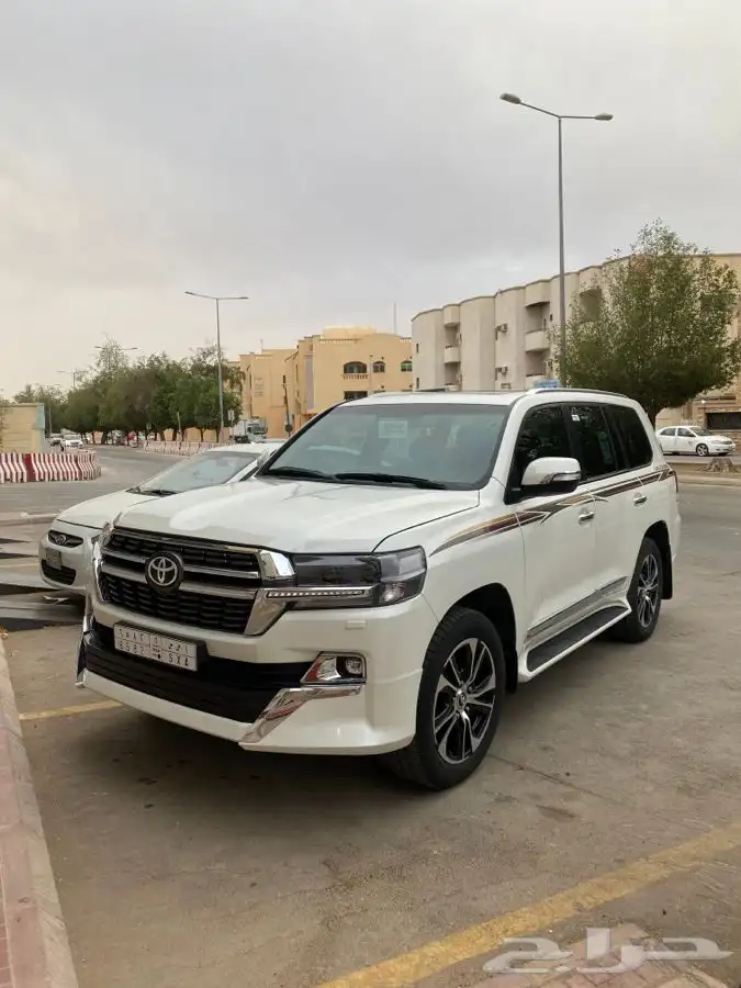 ترهيم لاندكروزر 2021جراندتورنق 2020شمعات مكحل 13